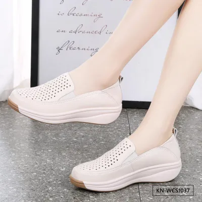 LUMINOUS WALK WOMEN’S CASUAL SHOE